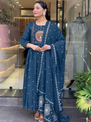 Auvoria Women Viscose Printed Kurta and Pant Set with Dupatta