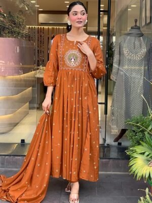 Auvoria Women Viscose Printed Kurta and Pant Set with Dupatta